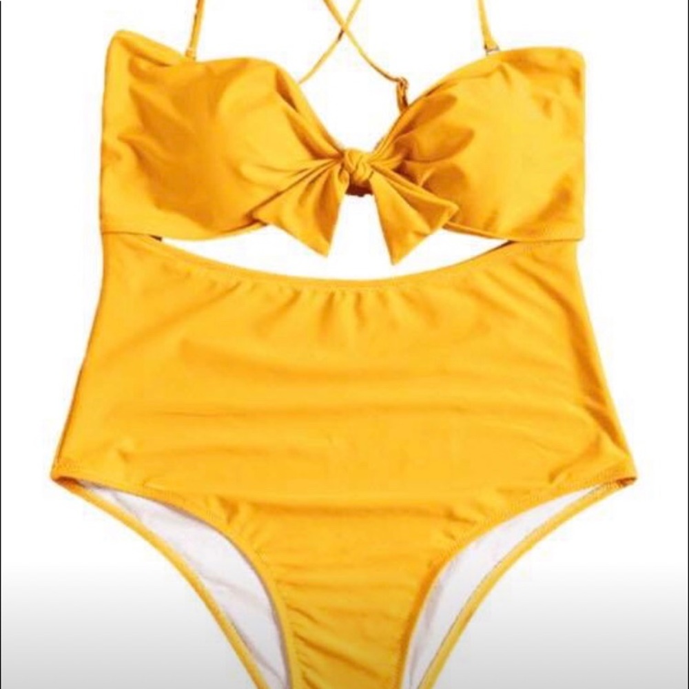 Yellow Cut-Out One Piece ⚡️